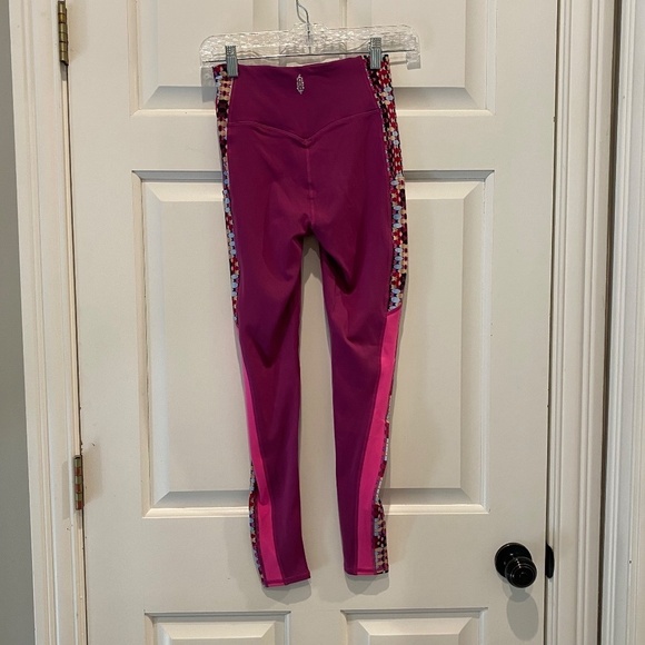New! Free People Movement Remix Leggings nwot 16110 - Picture 4 of 16